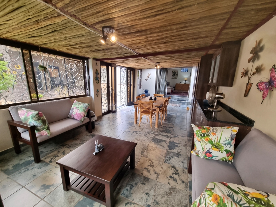 4 Bedroom Property for Sale in Safari Gardens North West